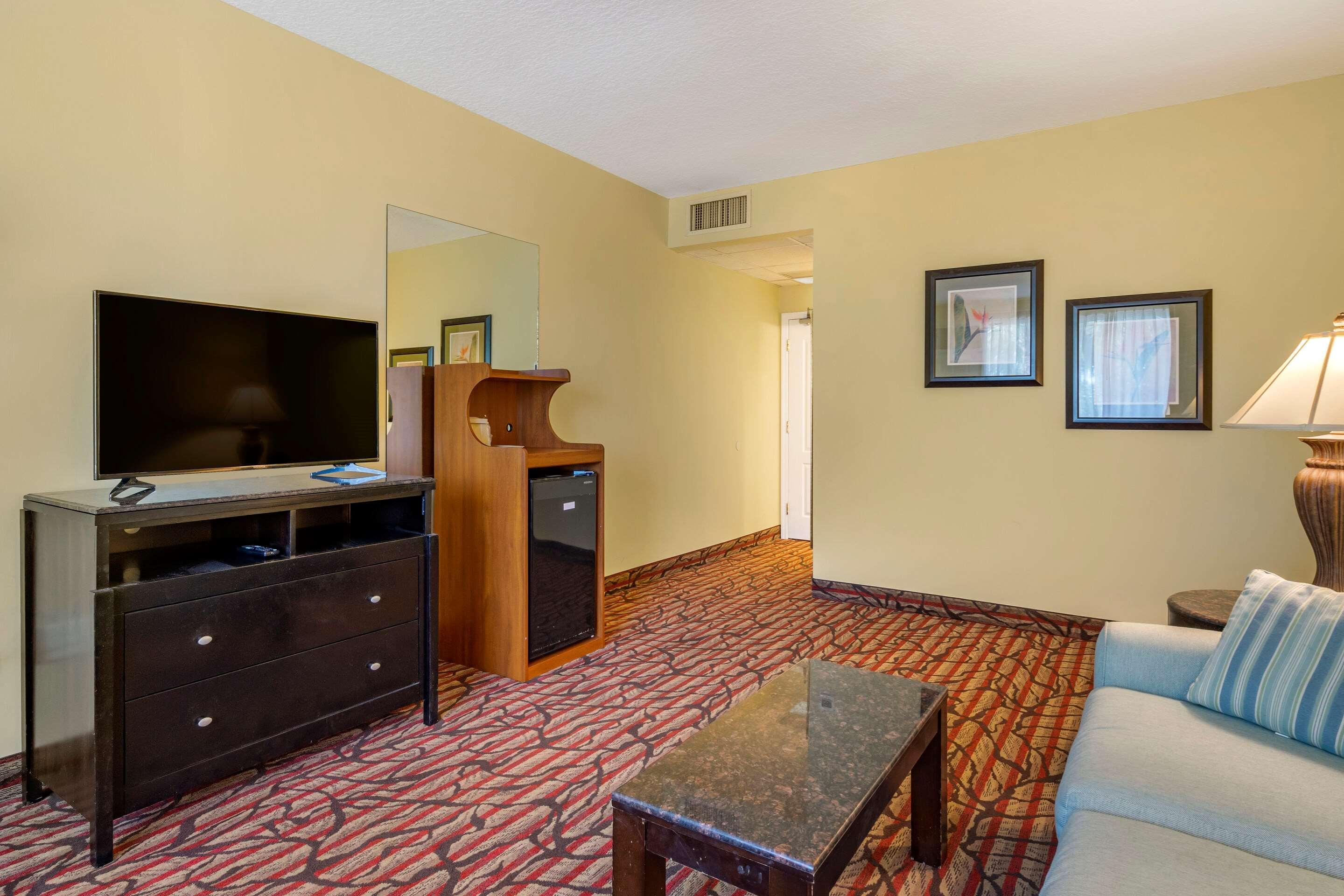 Rodeway Hotel Clearwater