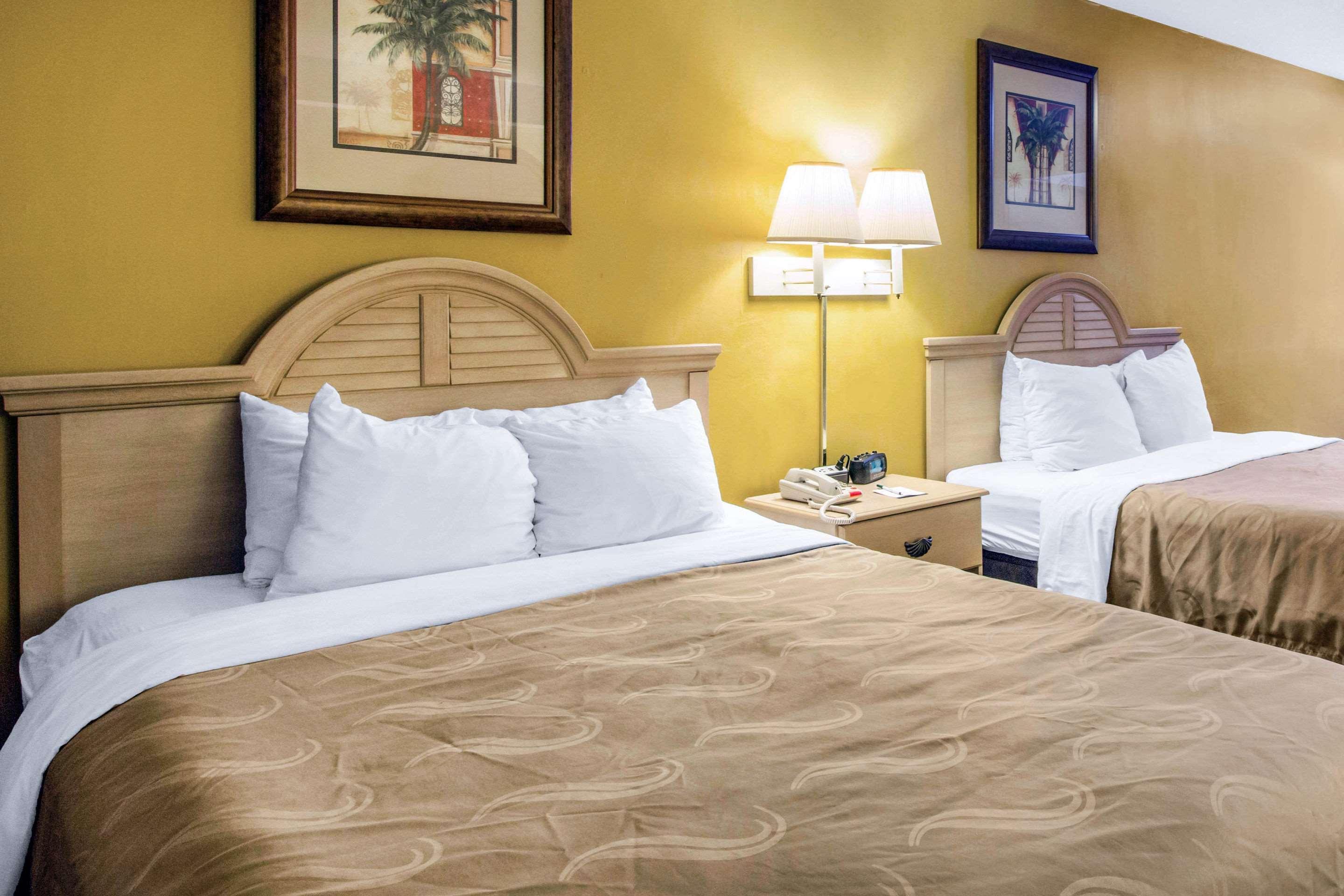 Rodeway Hotel