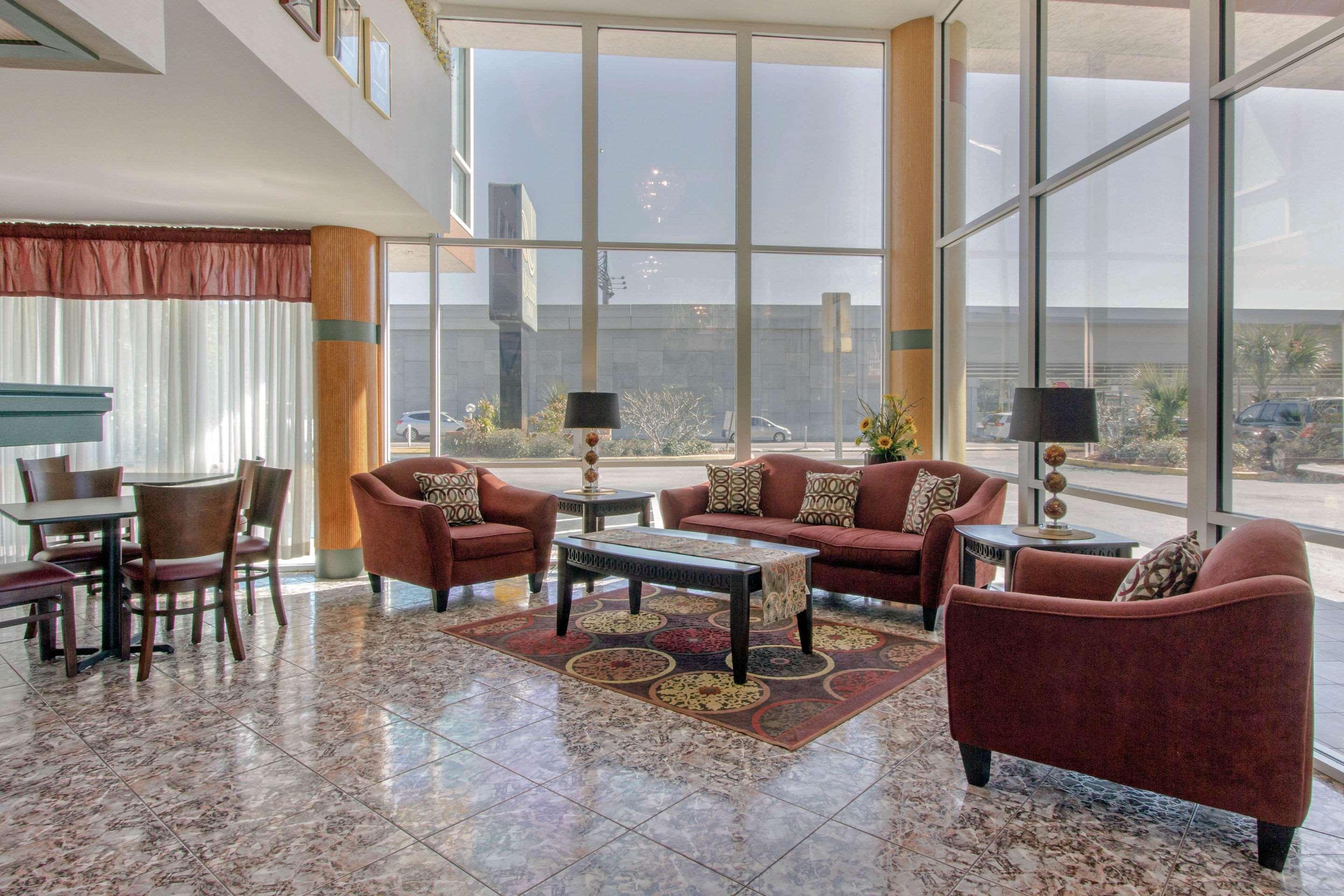 Rodeway Hotel Clearwater