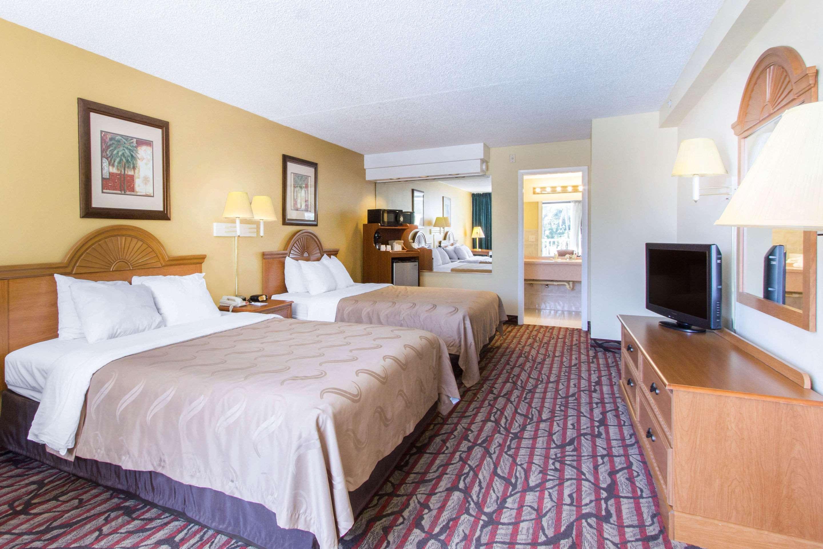 Hotel Rodeway 2*