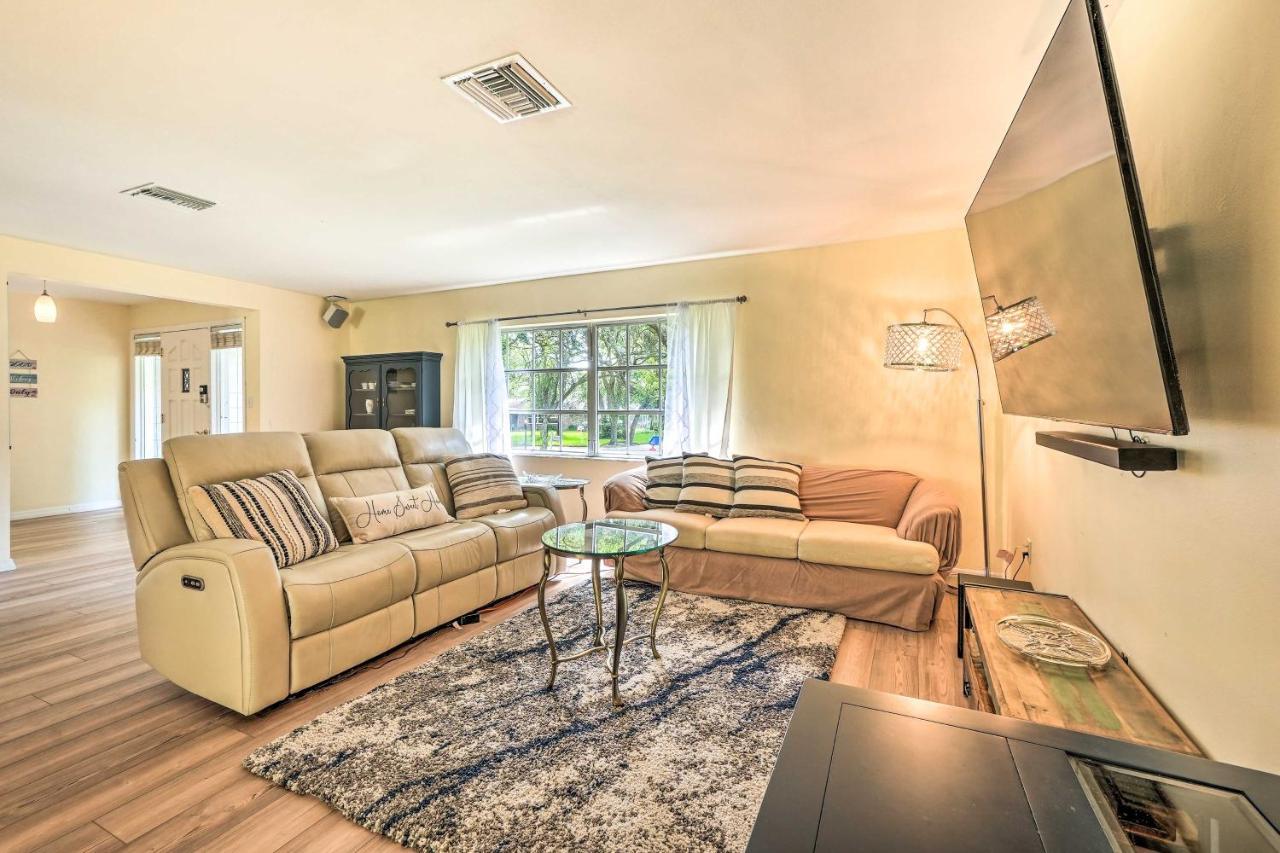 4 Bedroom Vacation With Amazing Backyard Holiday home *
