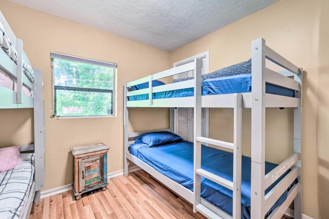4 Bedroom Vacation With Amazing Backyard
