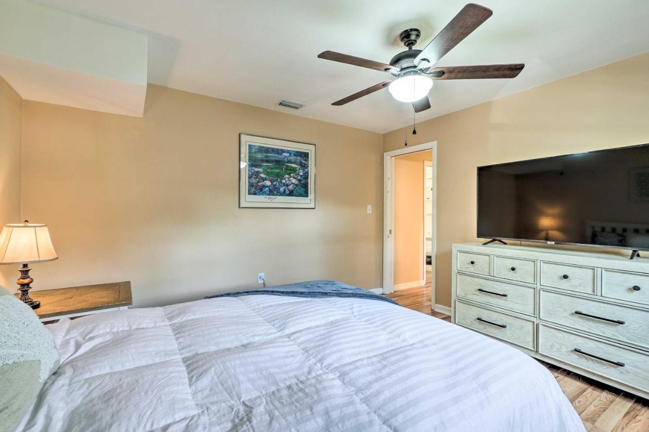 4 Bedroom Vacation With Amazing Backyard Holiday home