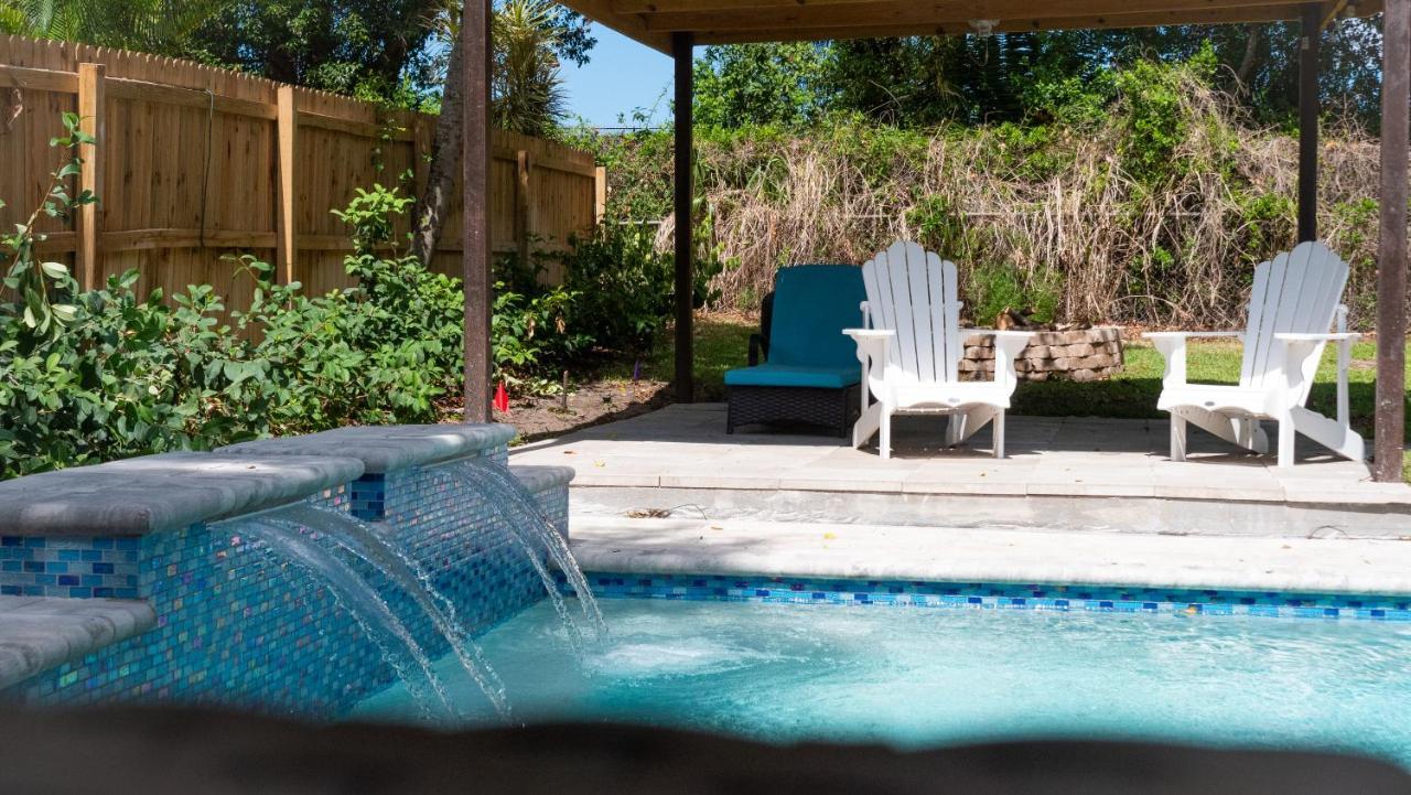 4 Bedroom Vacation With Amazing Backyard Holiday home *