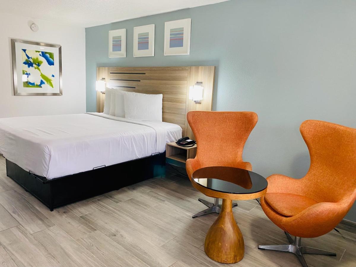 Rodeway - Central Inn Clearwater