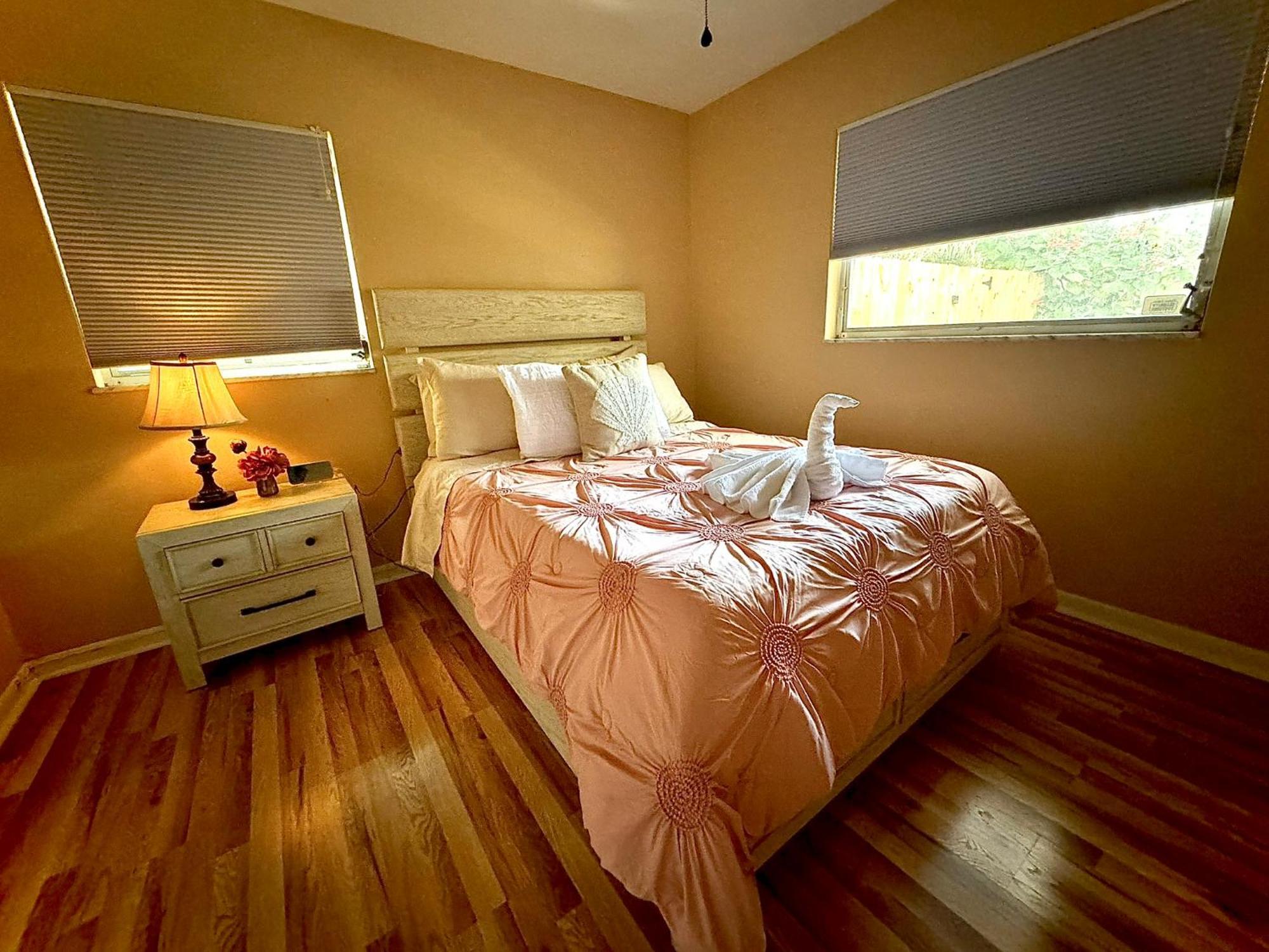 4 Bedroom Vacation With Amazing Backyard Clearwater