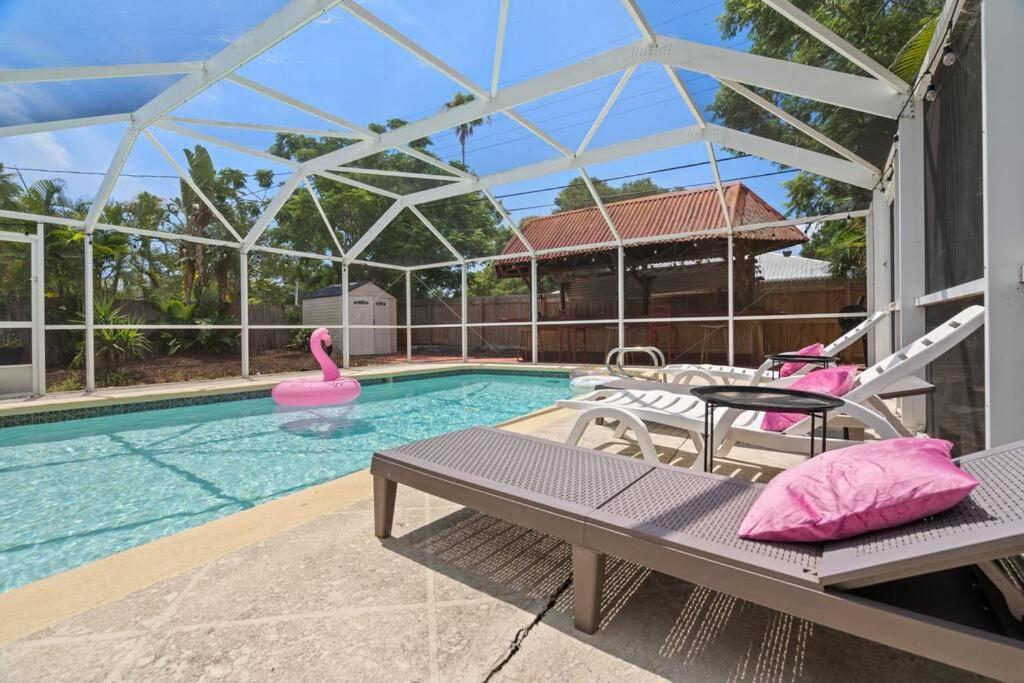 Heated Pool-king Bed-pets Ok * Clearwater