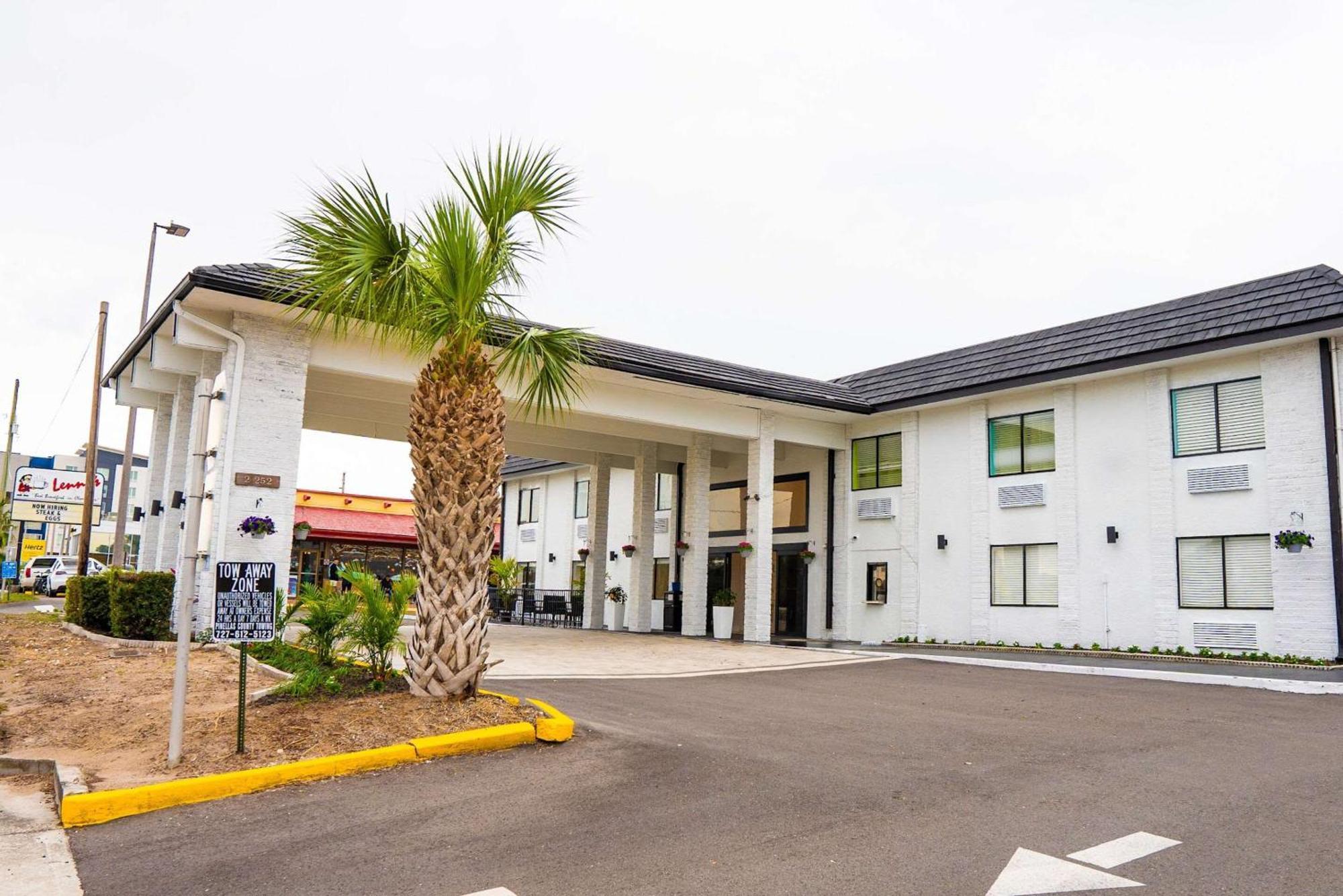 Rodeway - Central Inn Clearwater