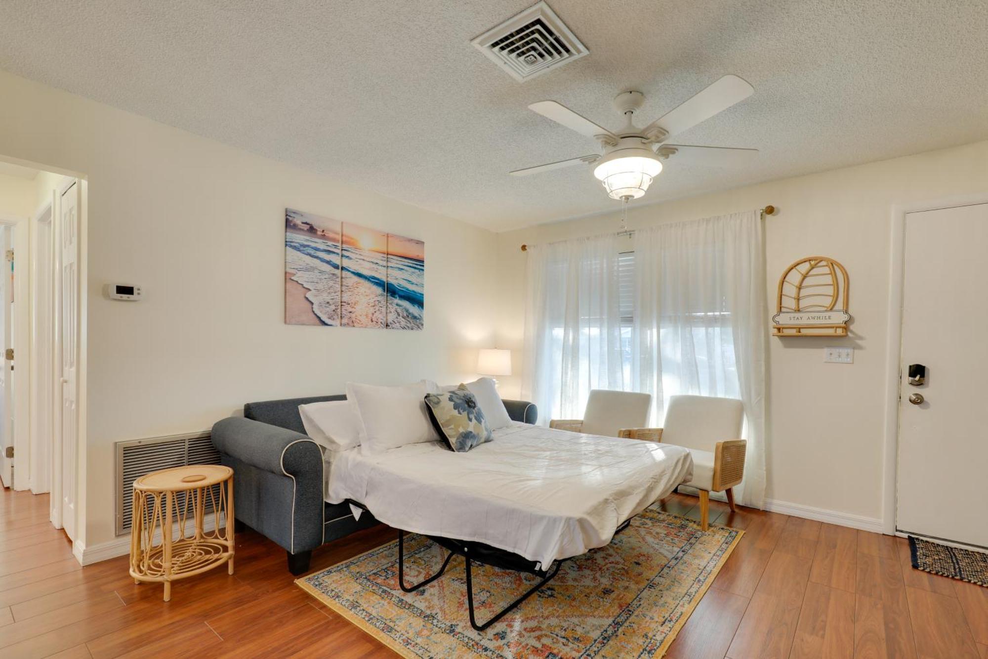 Calming Getaway 9 Mi To Beach! Holiday home Clearwater