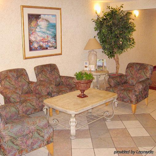 Tropical Palms Hotel