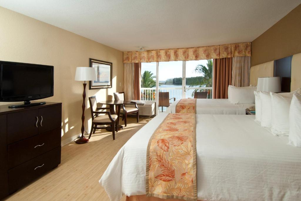 Resort Wyndham Garden 3*