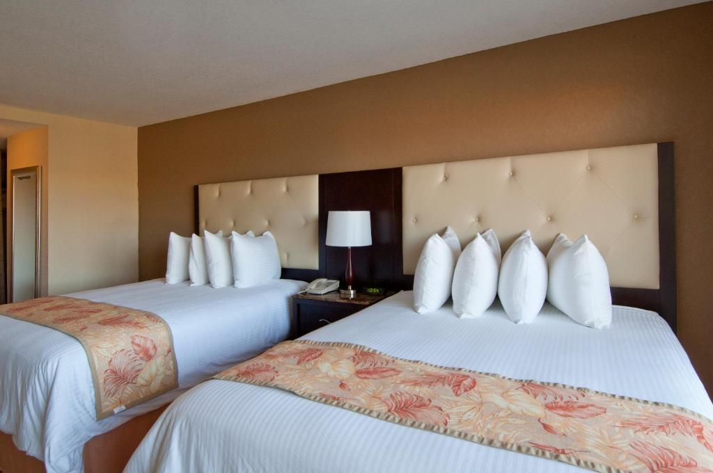 Wyndham Garden Resort