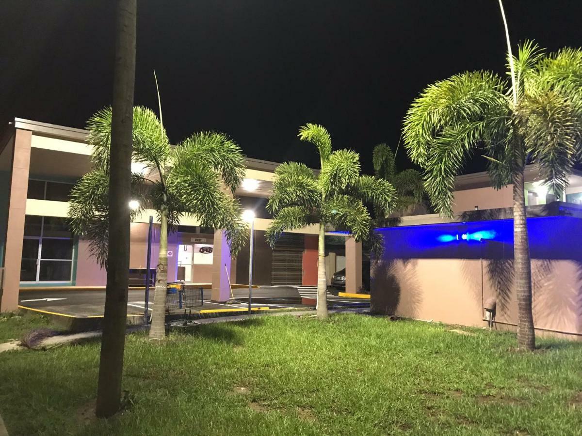Tropical & Suites, Downtown Motel