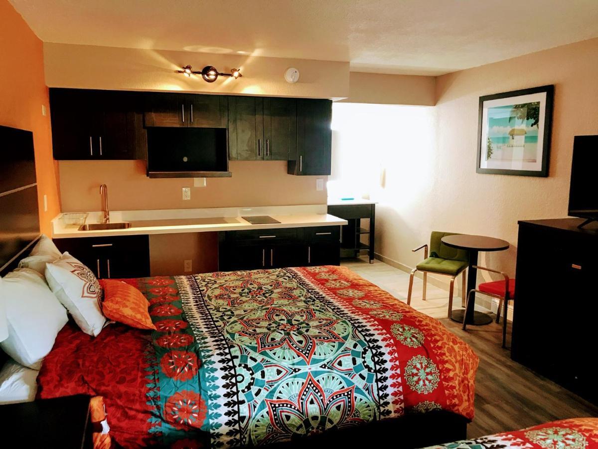 Tropical & Suites, Downtown Motel Clearwater